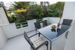 Bruno's Poolside Retreat Apartma 2 – A2 foto 3