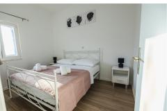 Bruno's Poolside Retreat Apartma 2 – A2 foto 5