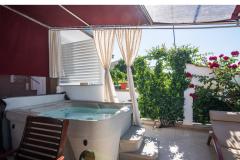 Holiday home Marin Trogir Apartma 2 – M1 4+2 foto 5