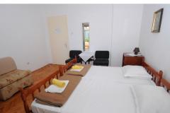 Pansion Jeric Apartma 2 – Studio 4 foto 5