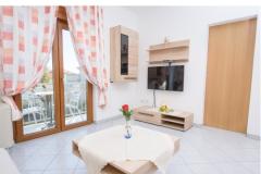 San Jozef Apartmaji Apartma 1 – One foto 5