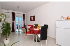Rainbow Apartma 2 – Rainbow 2 foto 3