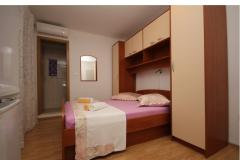 Apartmaji Ada Lalić Soba 5 – soba2 foto 3