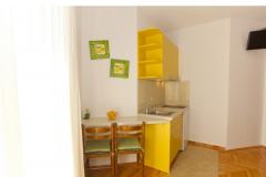 Apartmaji Helga Apartma 2 – citron foto 3