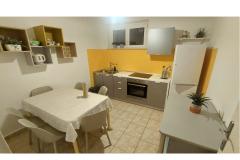 Apartmaji Tucepi Jakić Apartma 3 – Ap. 7+1 foto 4
