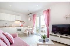 Apartmaji Ksenija Apartma 2 – A4 rozi foto 2