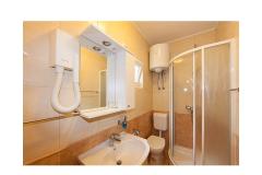 Apartmaji PLAŽA Apartma 3 – A2+2 no.23 foto 5