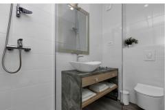 Apartmaji Strada Tučepi Apartma 3 – Green A3 foto 4