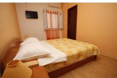 Apartmaji Turić Apartma 2 – APP 6+2 foto 2