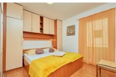 Apartmaji Zelic Tucepi Apartma 2: (2+2) – Yellow Apt foto 3