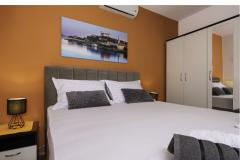 Apartmaji Love Tučepi Apartma 3 – NARANČASTI foto 1