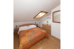 Apartmaji Milana - Hiša 2 Apartma 4 – B8.A2+1+1 foto 1