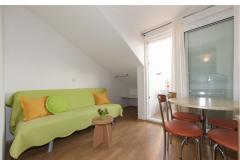 Apartmaji Milana - Hiša 2 Apartma 4 – B8.A2+1+1 foto 4