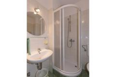 Apartmaji Milana - Hiša 2 Apartma 4 – B8.A2+1+1 foto 5