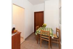 Apartmaji Ružica Apartma 4 – 4: A2+1 foto 3