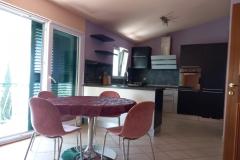 Apartmaji Mitan Apartma 2 – A4+2 2 kat foto 3