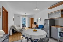 City Apartmaji Tučepi Apartma 4 – City A3 foto 4