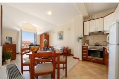 Vila Lili Apartma 3 – A2+2 foto 3