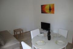 Apartmaji Longin Apartma 2 – LEONA foto 2