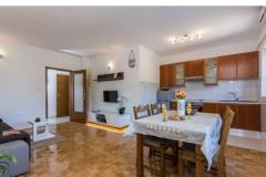 Apartmaji Mirjana Apartma 2 – Ap Korina foto 2
