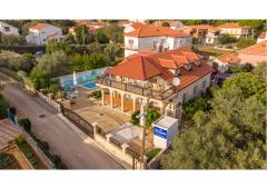 Počitniški dom  *** Apartma 1 – Rosales foto 2