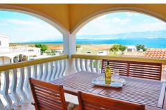 Apartmaji Laura Vir Apartma 2 – Liv foto 1