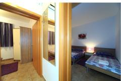 Apartmaji Sapavac Apartma 4 – Violet foto 4