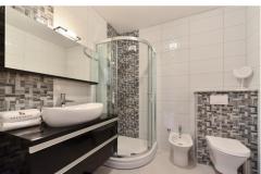 Crowonder Luxury Vir Apartma 2 – A5 foto 4