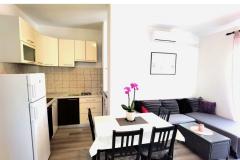 Apartmaji Milena Apartma 2 – a2 foto 1