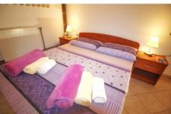 Apartmaji Banović Vodice  Apartma 1 – 1Ap. 2+3 foto 1