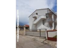 Apartmaji Dananić Apartma 2 – Crveni foto 1