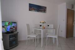 Apartmaji Kokor Apartma 3: (2+2) foto 5