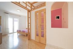 Apartmaji Maleš Apartma 1 – A4+1 foto 2
