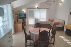 Apartmaji Milka Apartma 4: (4+0) – B4 foto 4