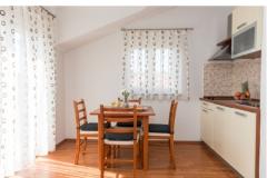 Apartmaji Summer Hiša  Apartma 2: (2+0) – Studio 4 foto 2
