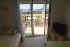 TIM APARTMANI  Apartma 2 – stud-p/nm foto 3