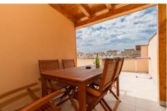 Apartmaji Villa Ines Apartma 4 – trosobni 3 foto 1