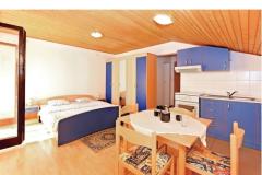 APOZ Vodice Apartma 2 – AP2+1 foto 2