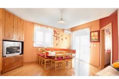 To relax and have fun Apartma 1 – 4+3 foto 1