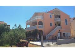 Villa Dolmar Apartma 3 – Floor 1&2 foto 1