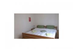 Apartmaji with swimming pool-Crno Apartma 1 – crveni foto 3