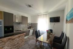 Apartmaji Miocic Apartma 4 – 6+3 novi foto 4