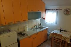 Apartmaji Jakić  Apartma 2 – A2 foto 3