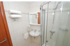 Apartmaji Nike Soba 4 – 104/204 foto 4