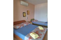 Apartmaji Mare Apartma 2 – narancasti foto 5