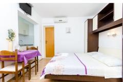 Apartmaji Knezović Apartma 2 – Studio 1 foto 5