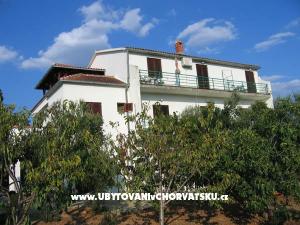 Apartmaji Carevi dvori