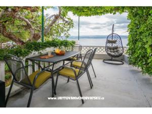 Apartmaji Tamaris - Suhi Potok