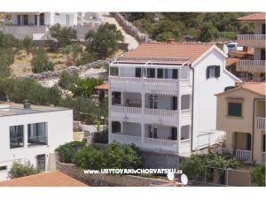 Apartmaji Lucija