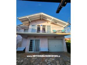 Studio Apartmaji Grom 